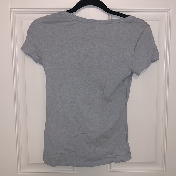 BUNDLE DEAL!! 3 H&M basic tee collection, Size small - Picture 5 of 7